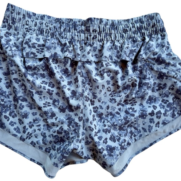 Athleta Mesh Racer Run Short - Picture 2 of 4